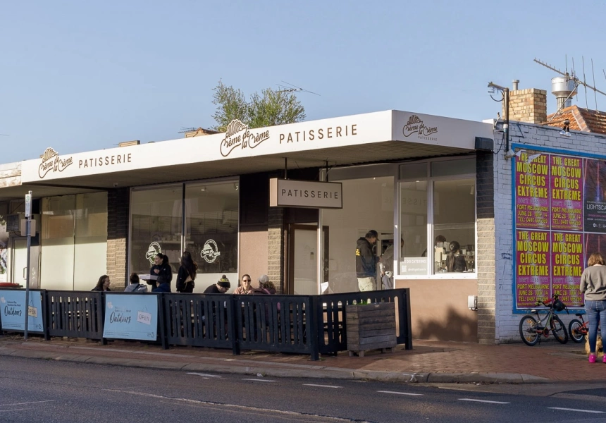 First Look: Croquembouche Croissants and Viennoiserie Riffs Rule at Crème de la Crème in Spotswood