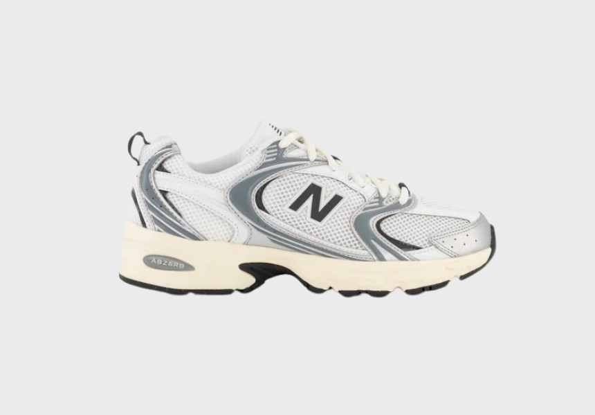New Balance 530 sneakers