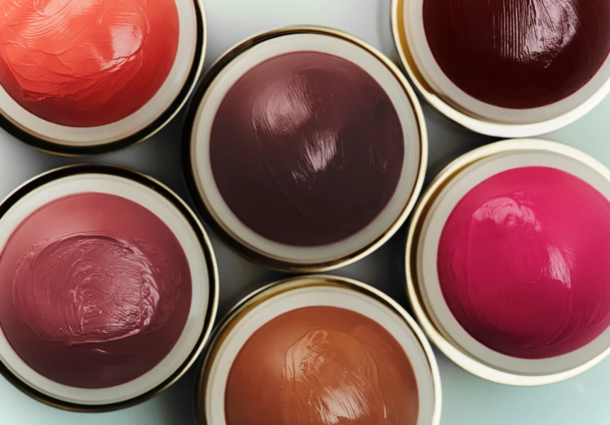 Merit and Messina Are Popping Up This Weekend With Free Scoops and Exclusive Sets