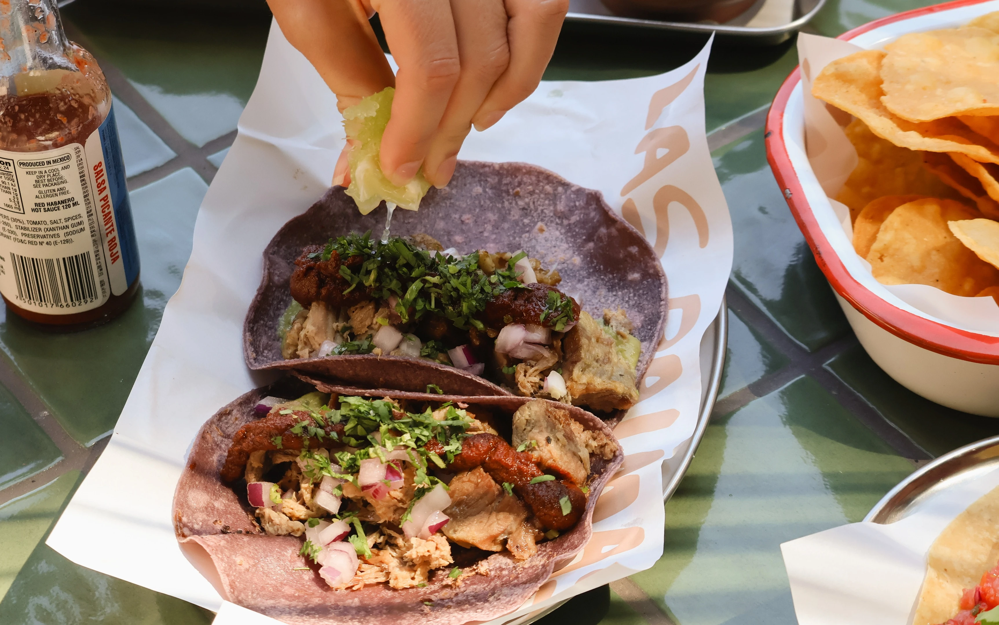 Waterside Margaritas and Sinaloa-Style Prawn Tacos Are Waiting Just 20 Minutes From the CBD