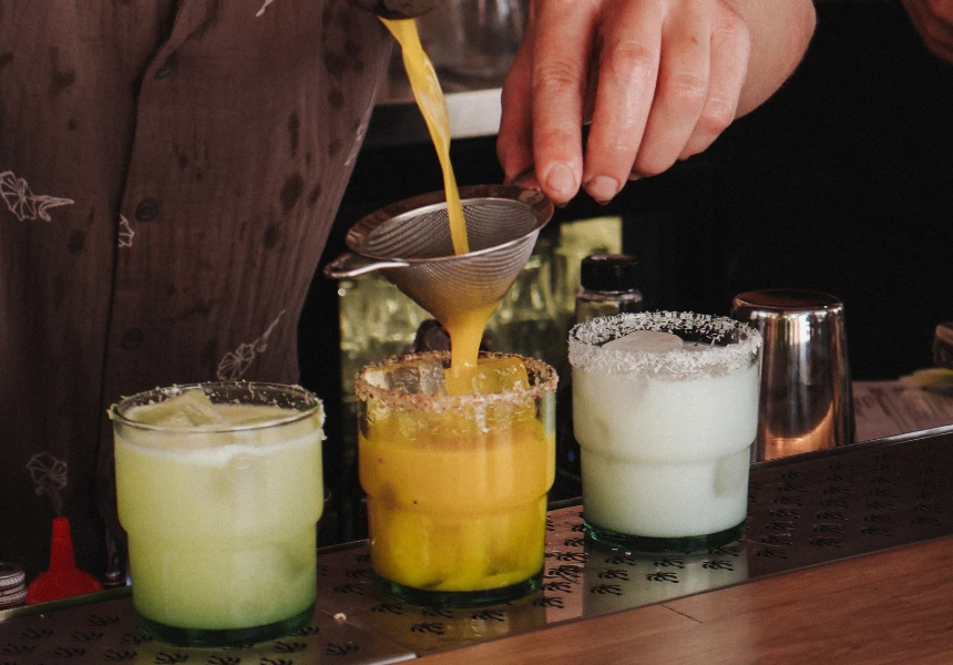 Waterside Margaritas and Sinaloa-Style Prawn Tacos Are Waiting Just 20 Minutes From the CBD