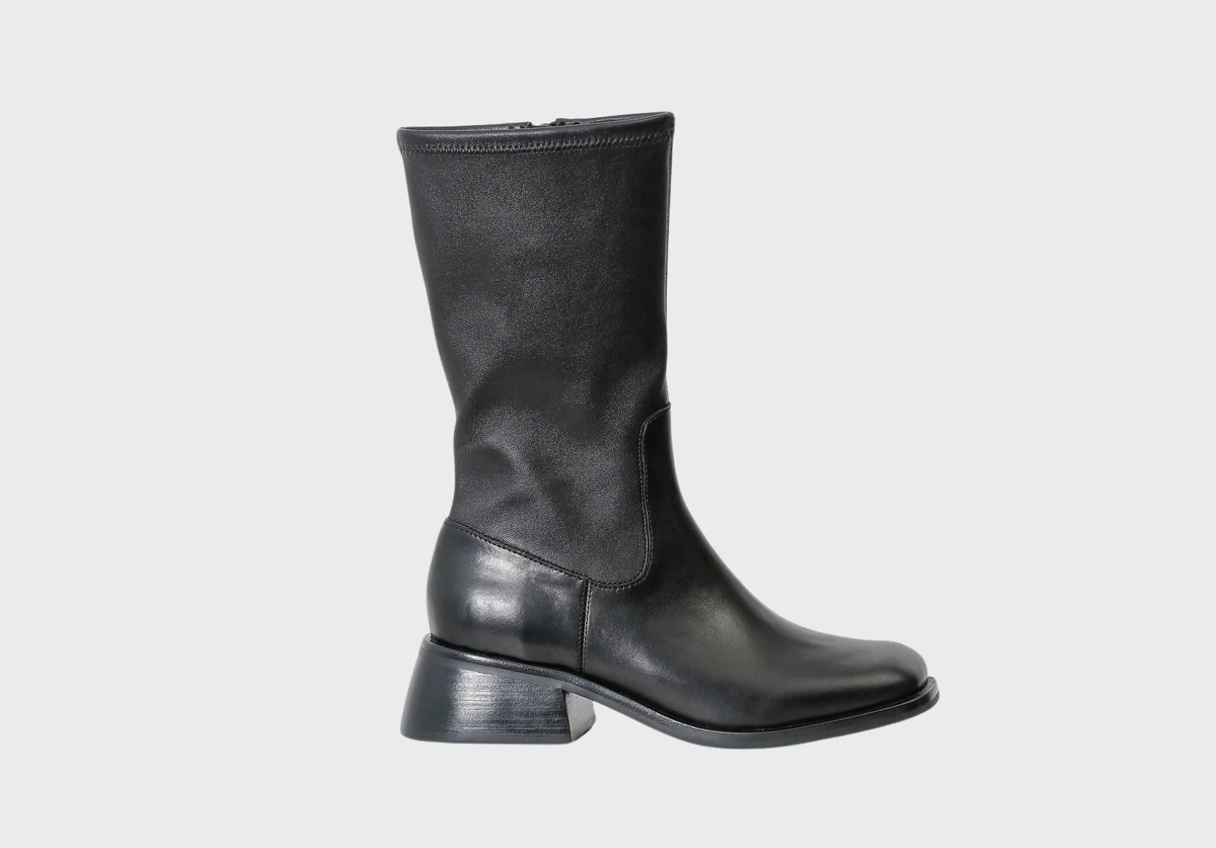 Alpha 60 Neera boot