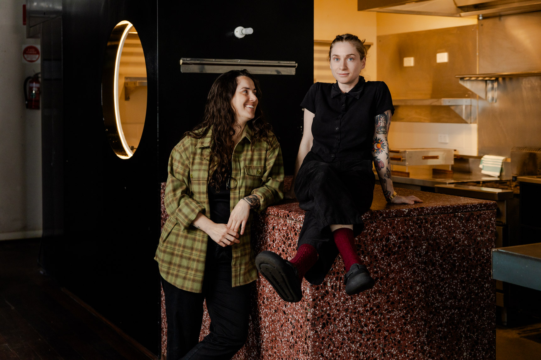 Jess Blyth (left) and Sofika Boulton (right) | Photo: Danica Zuks