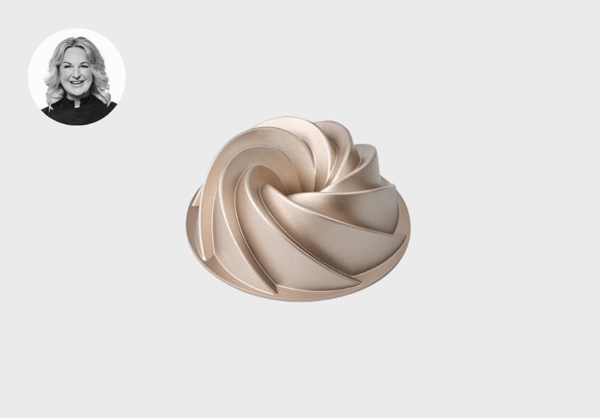 Bakemaster Marissa Fluted Ring cake pan
