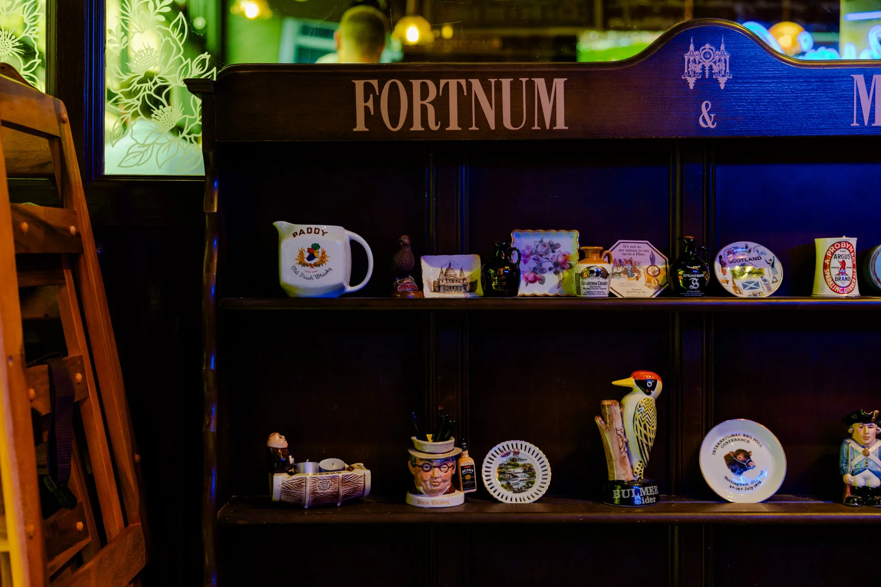 Problerly The Queen’s Arms Is Giving Perth CBD a Properly British Pub | Broadsheet