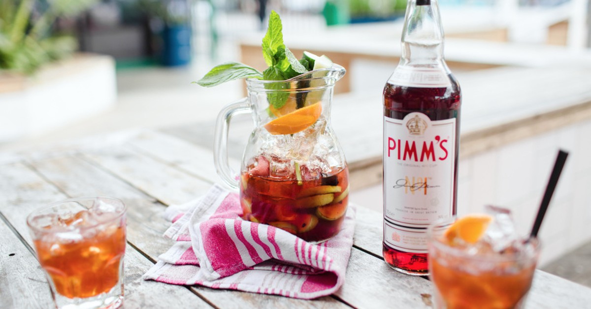 A Cocktail Jug Recipe for Any Kind of Party