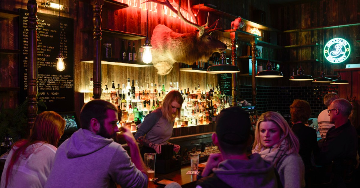 The Best Bars in St Kilda, Melbourne’s Iconic Live Music Hub