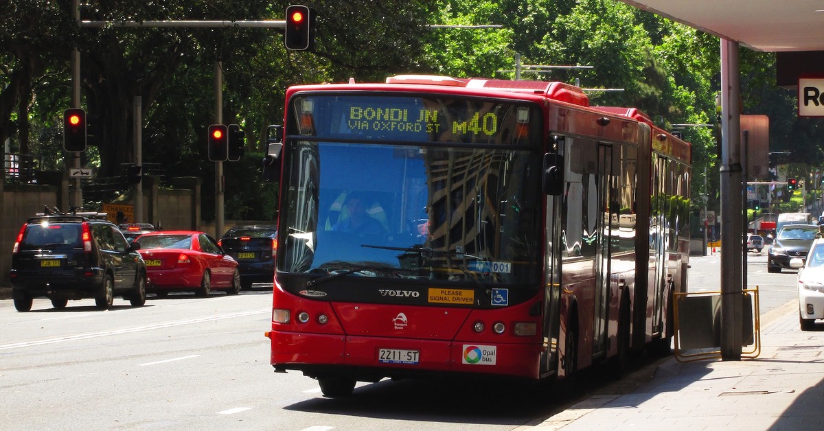 From Next Month You’ll Be Able to Use Your Credit Card to Tap On and Tap Off on Buses
