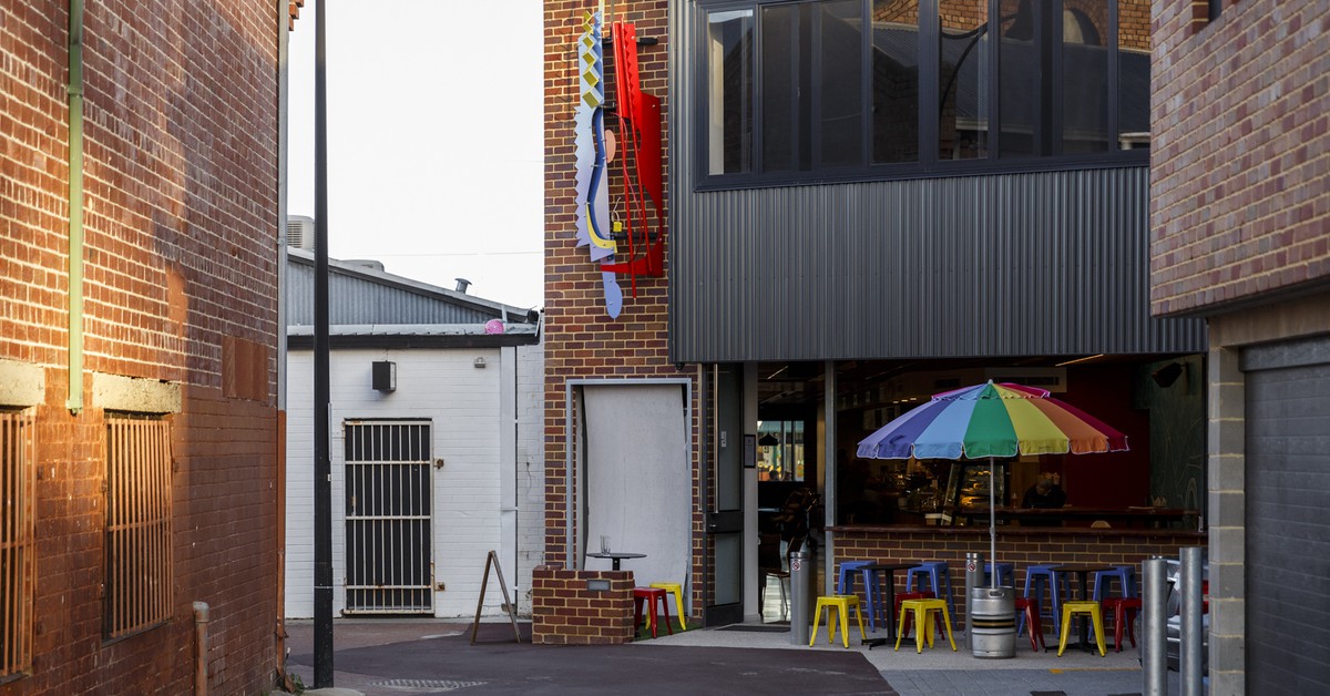 Lyric Lane Opens in Maylands