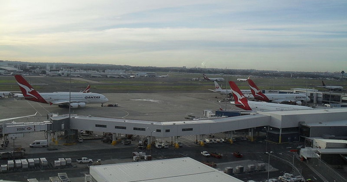 Flights To and From Sydney Airport Cancelled Today Due to Strong Winds