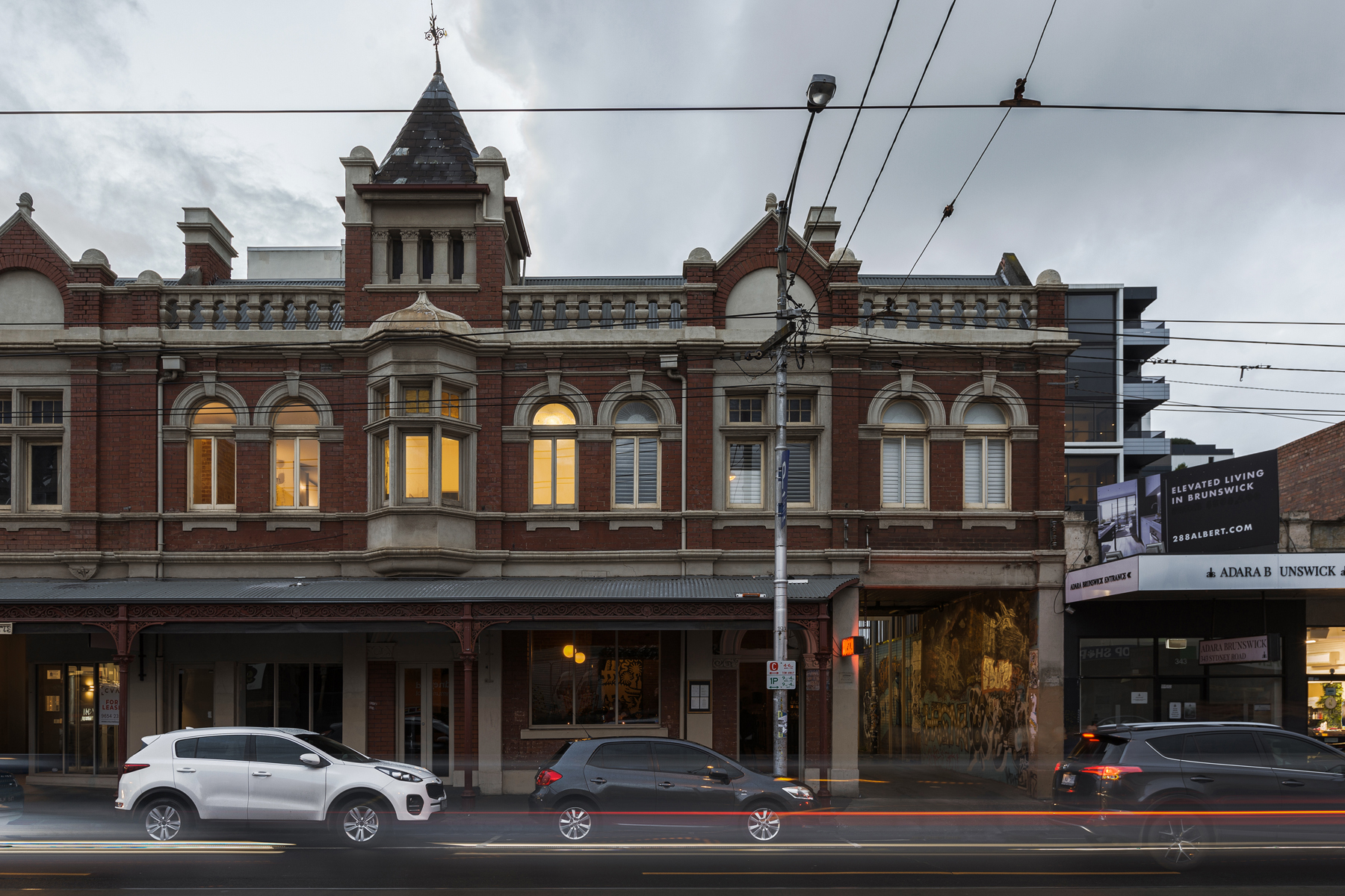 Now Open: Rascal Brings Fried Chicken, Caviar and 120 Wines to Brunswick