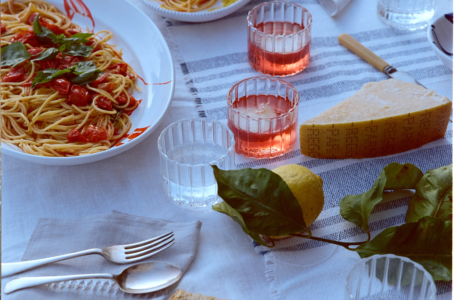 How to Style a Summer Dinner Party (or Lunch) with Alex and Trahanas