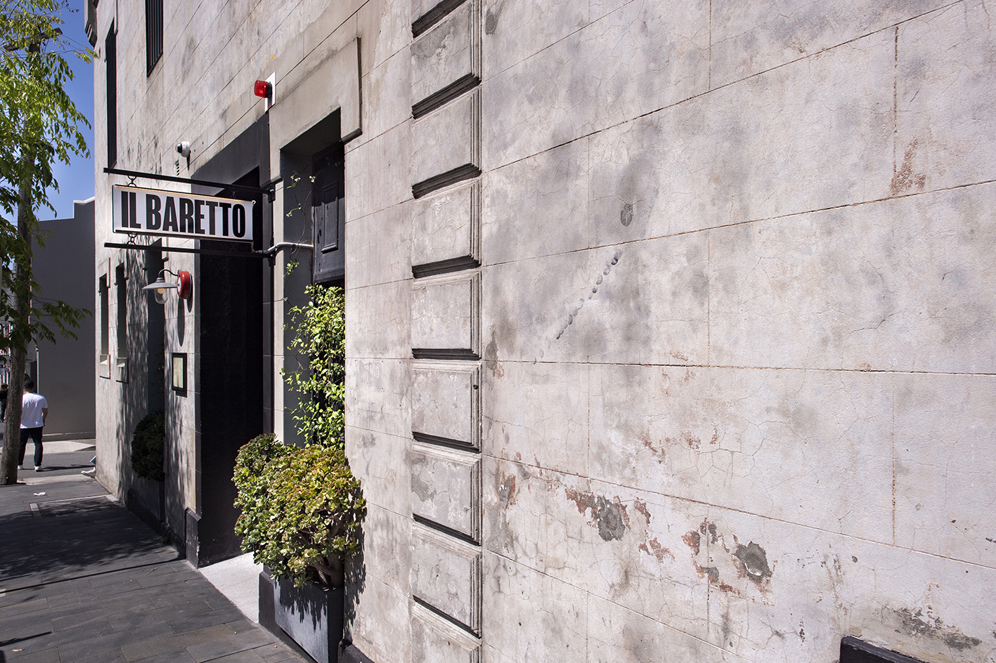 first-look-stalwart-italian-diner-il-baretto-reinvents-itself-in