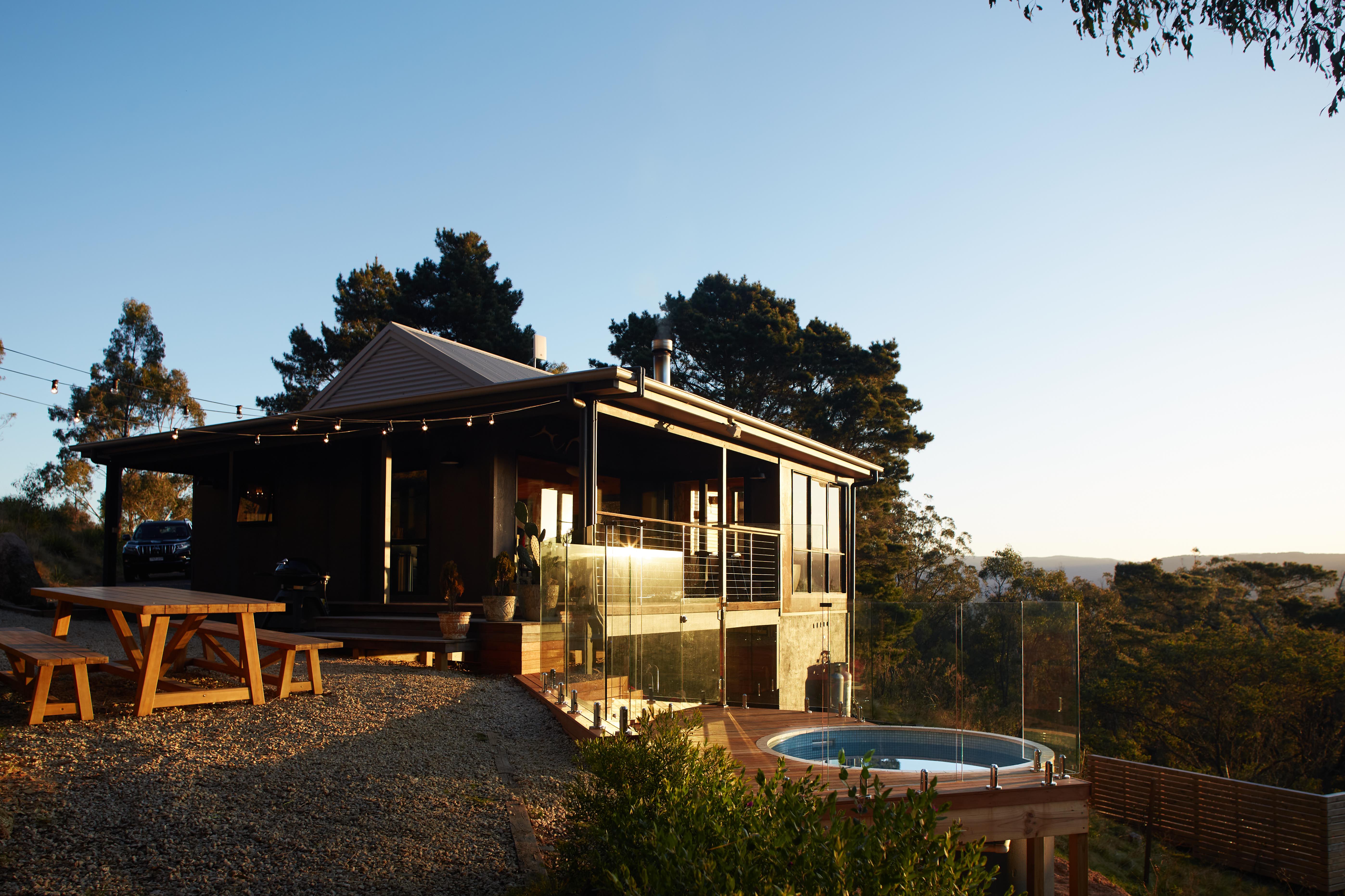 Exterior of the Woodlands Cabin at Logan Brae Retreats in Blackheath, Sydney