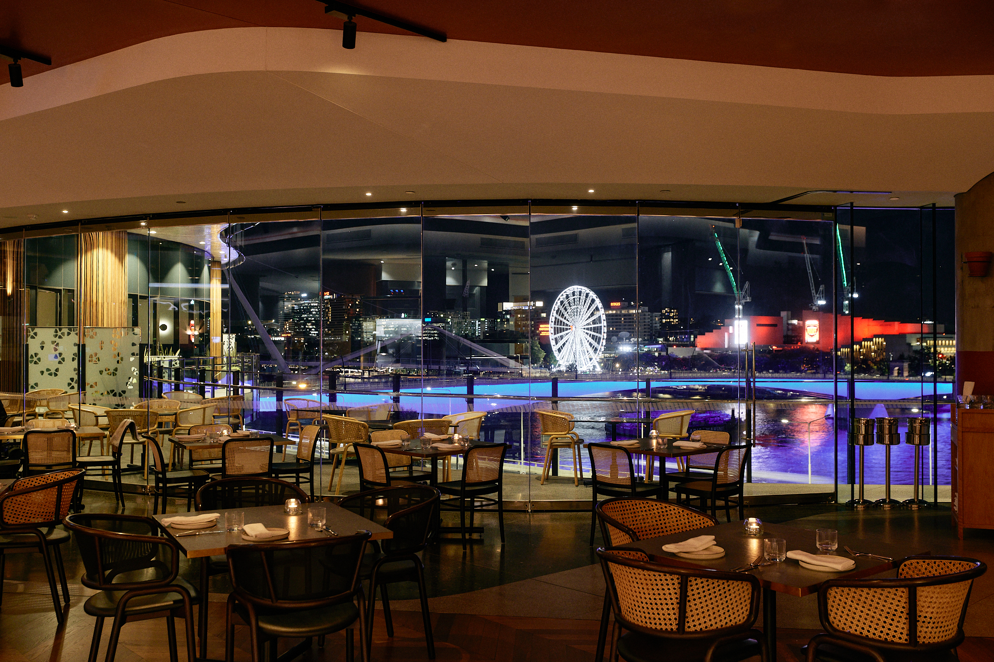 The Lex Is a Sophisticated NY-Style Grill Inside the W Hotel | Broadsheet