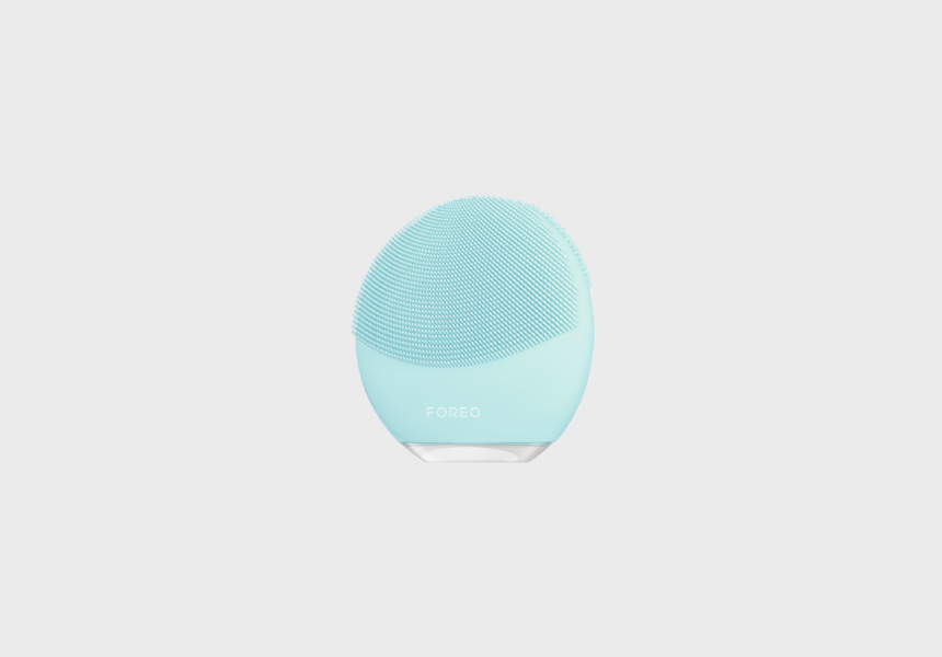 Foreo Luna Mini cleansing device