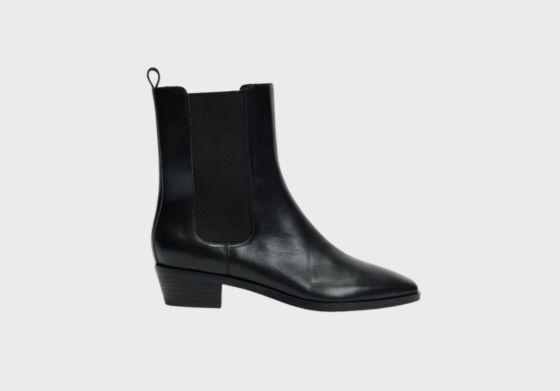 Aere Leather Chelsea boots