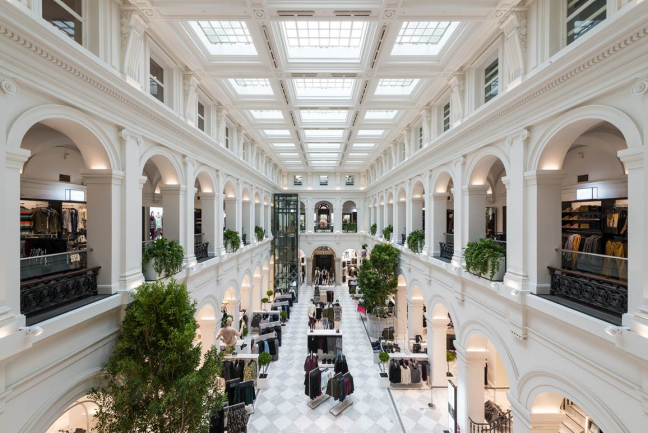 H&m pitt st opening hours hot sale